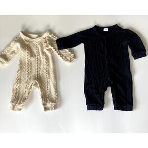 Baby Unisex Cable Knit Sweater Onesies set of 2 Sz 1-3 months